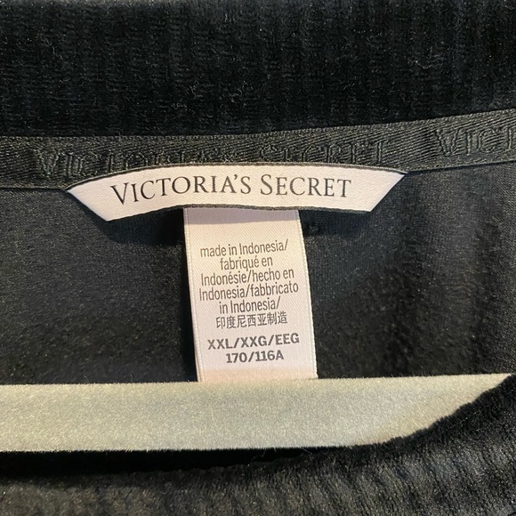 Victoria’s Secret Black ribbed Velour sweatshirt XXL - Picture 5 of 5
